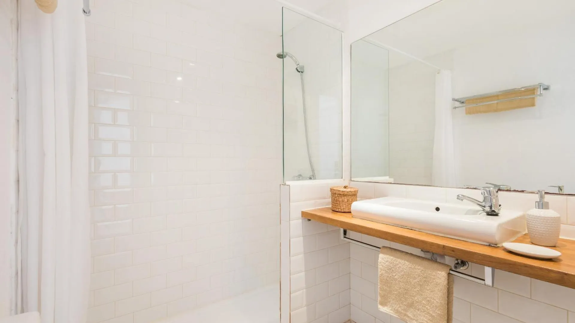 Apartamento Es Jardi By Escapehome Arenal d'en Castell Spanyolország